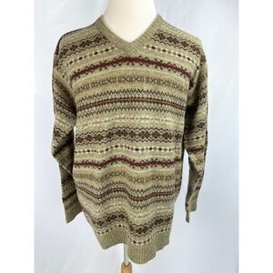 AKA Eddie Bauer Sweater Men Large Pullover Lambswool V-Neck Fair Isle